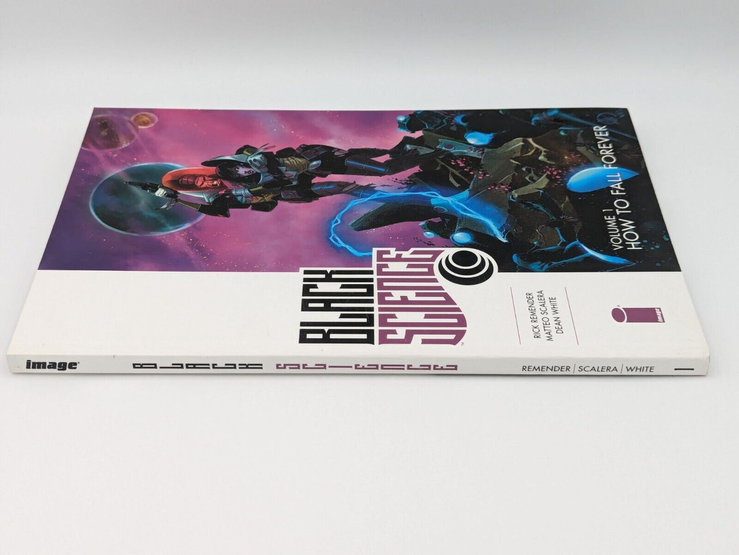 Black Science Vol. 1 : How to Fall Forever (2014) - Image TPB Books & Magazines:Books JJJambers Jamboree