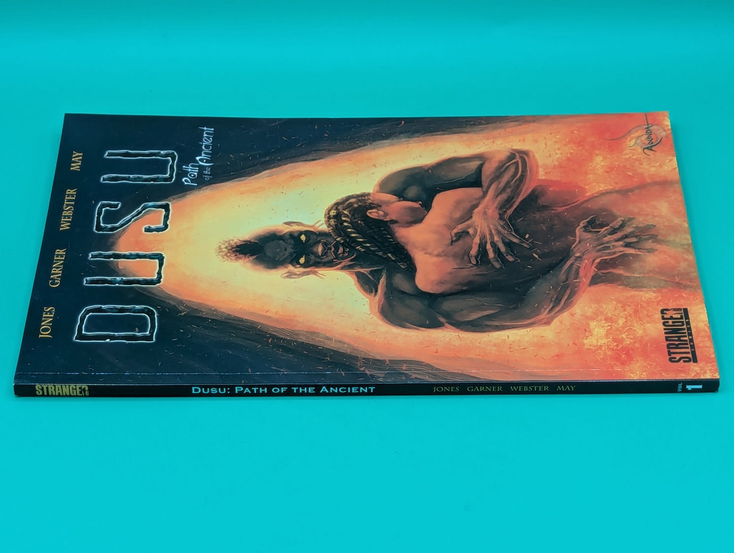 Dusu Vol. 1 (2016) - Stranger Comics TPB Collectibles:Comic Books & Memorabilia:Comics:Comics & Graphic Novels Unbranded