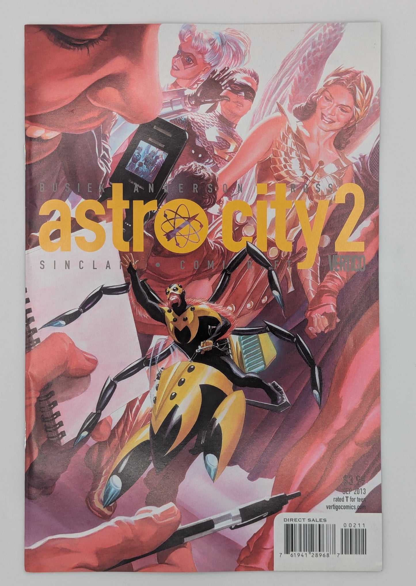 Astro City #2 (2013) - Vertigo Comic Collectibles:Comic Books & Memorabilia:Comics:Comics & Graphic Novels JJJambers Jamboree