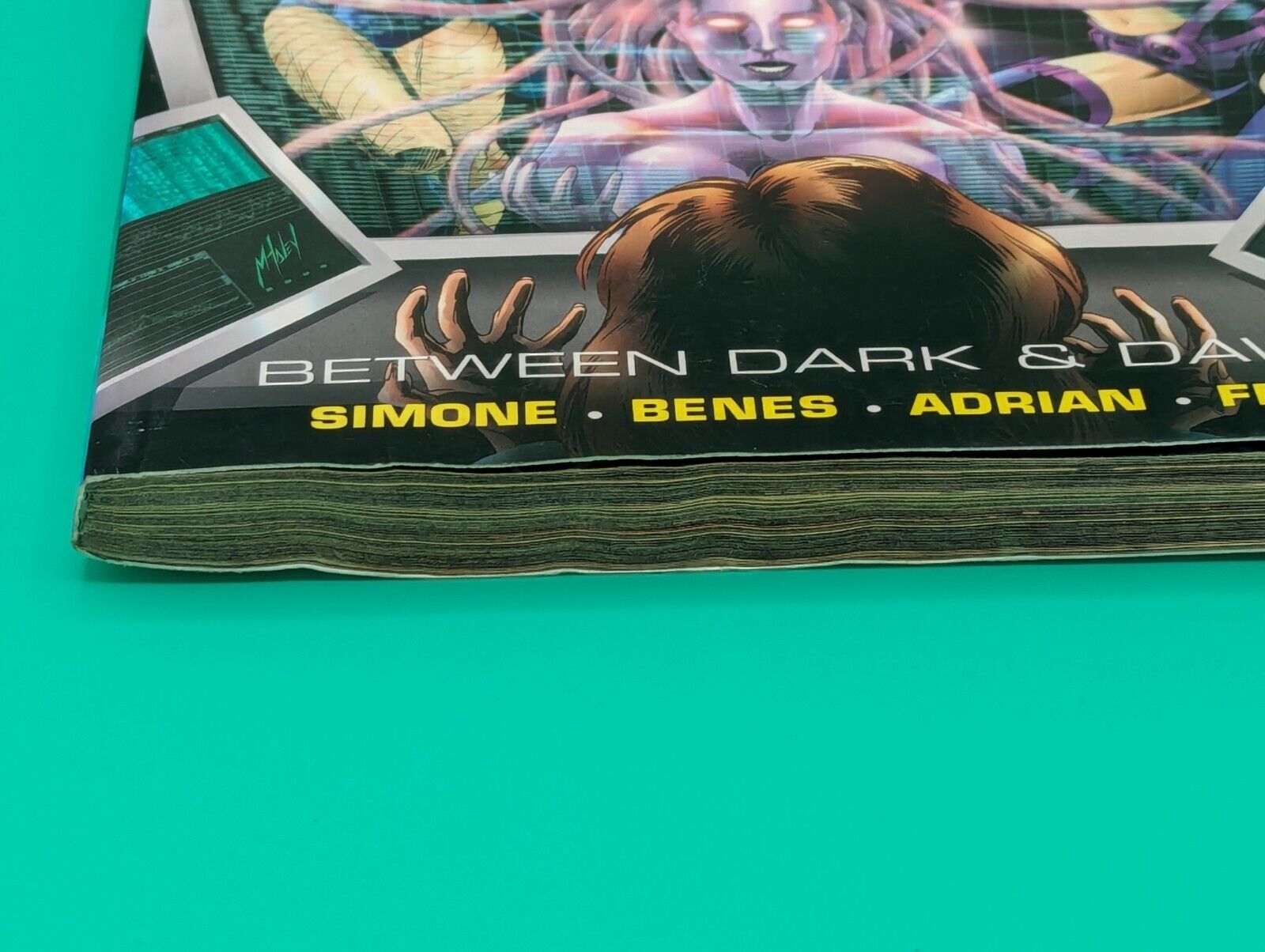 Birds Of Prey: Between Dark And Dawn (2011) - DC TPB Collectibles:Comic Books & Memorabilia:Comics:Comics & Graphic Novels JJJambers Jamboree   