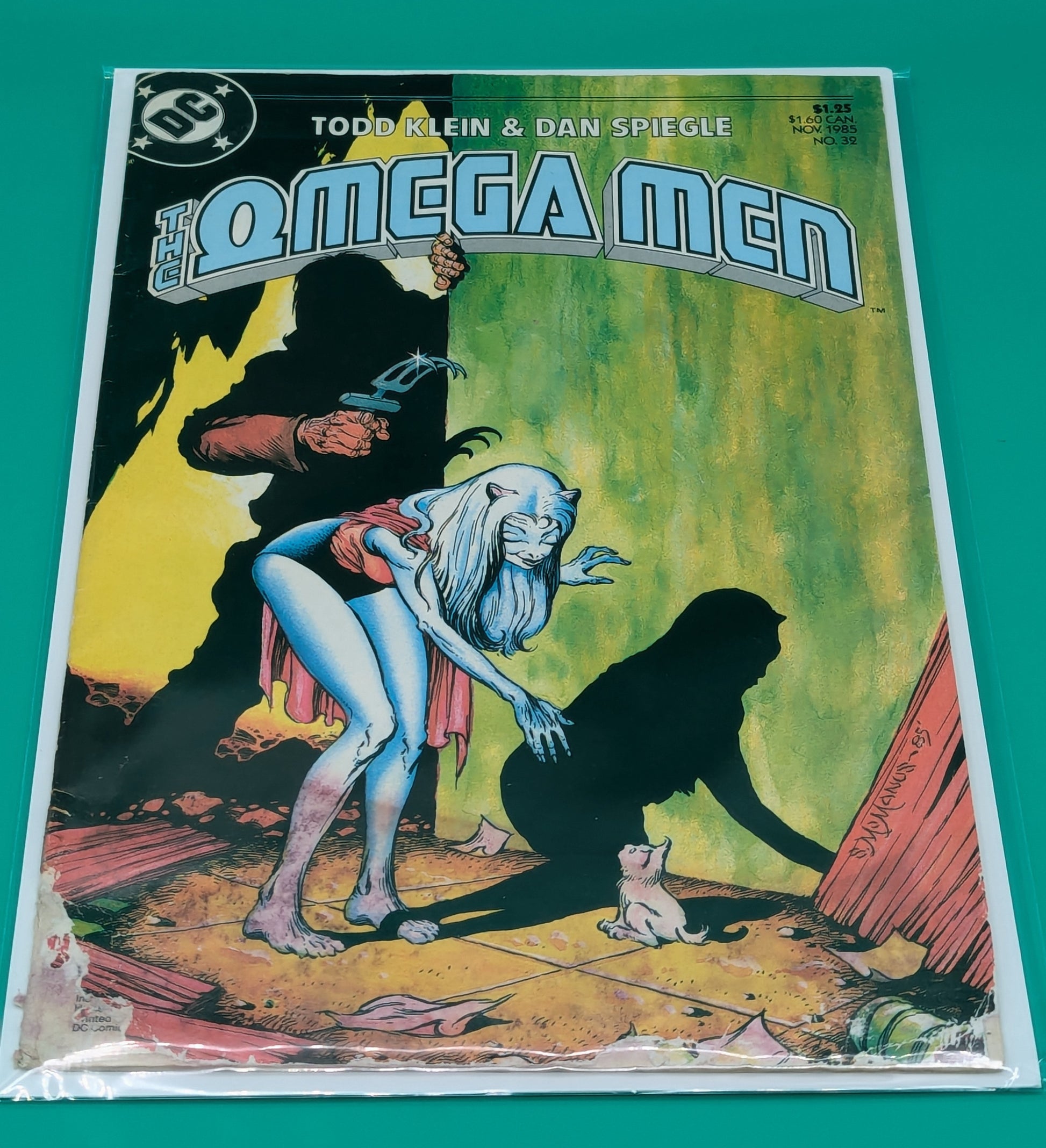 Omega Men #32 (1985) - DC Comic Collectibles:Comic Books & Memorabilia:Comics:Comics & Graphic Novels JJJambers Jamboree