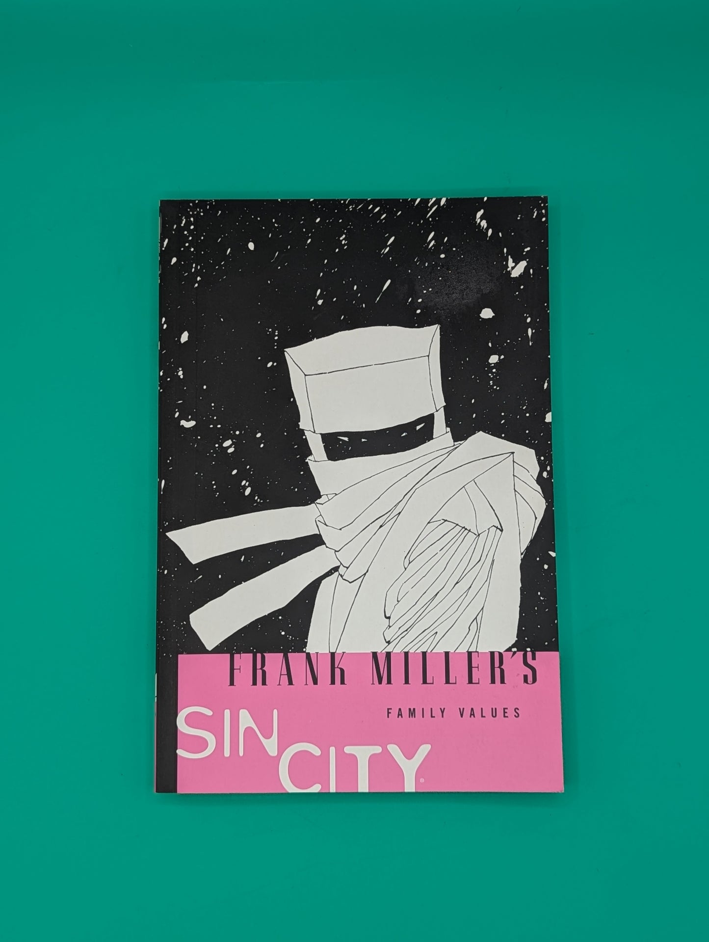 Sin City: Family Values (1997, 2nd ed) - Dark Horse TPB Collectibles:Comic Books & Memorabilia:Comics:Comics & Graphic Novels JJJambers Vintage Vault   