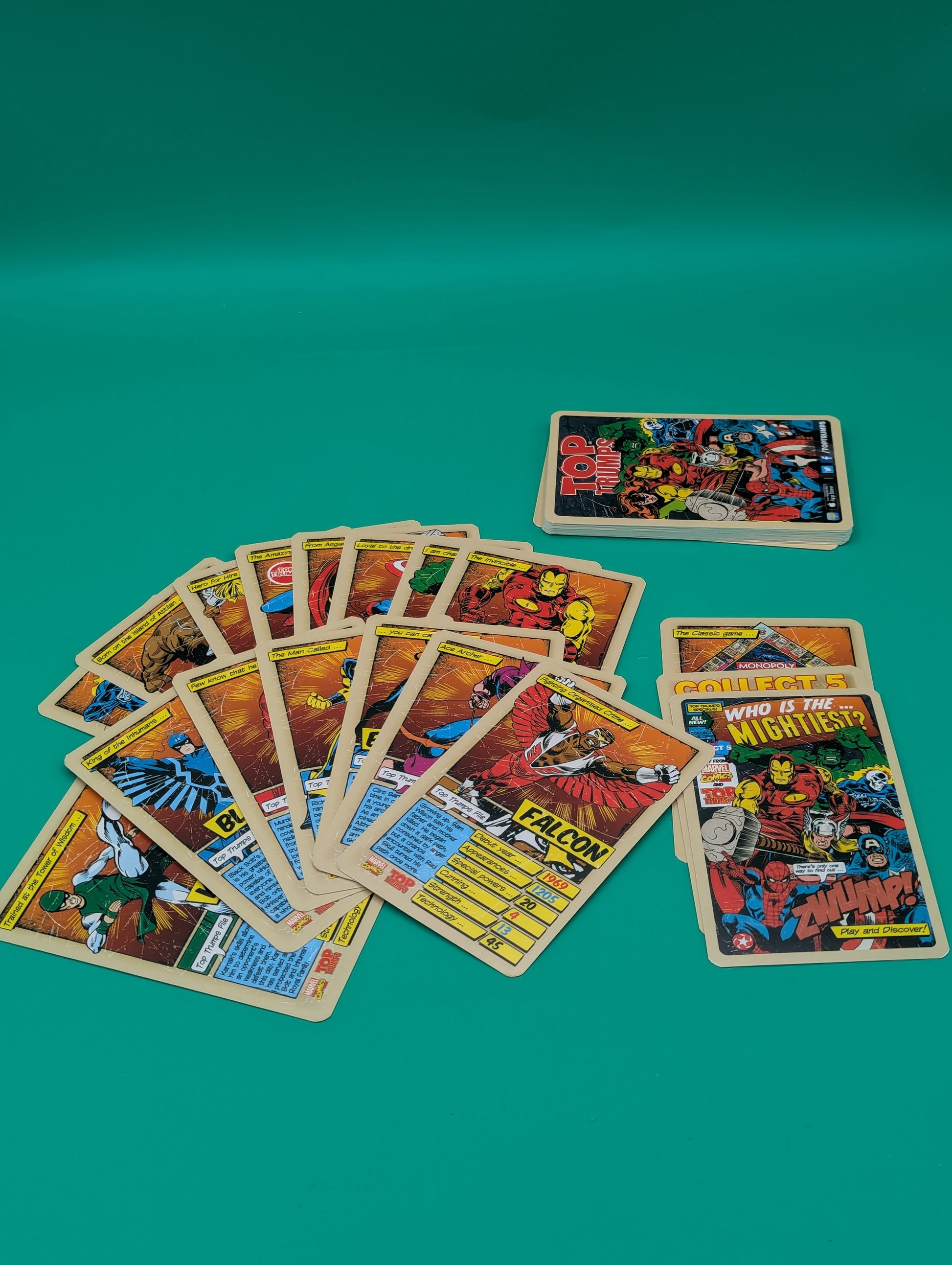 Top Trumps: Marvel Comics' "Who is the Mightiest" - Winning Moves Games Toys & Hobbies:Collectible Card Games:CCG Sets JJJambers Vintage Vault   