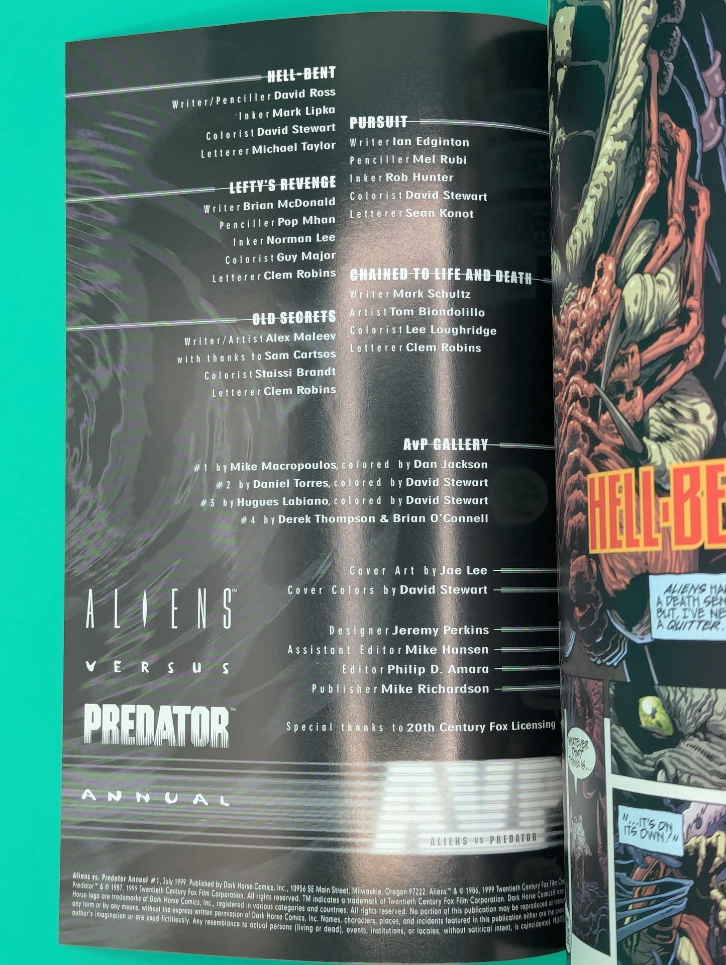 Aliens Versus Predator Annual #1 (1997) - Dark Horse Comics Collectibles:Comic Books & Memorabilia:Comics:Comics & Graphic Novels JJJambers Vintage Vault   